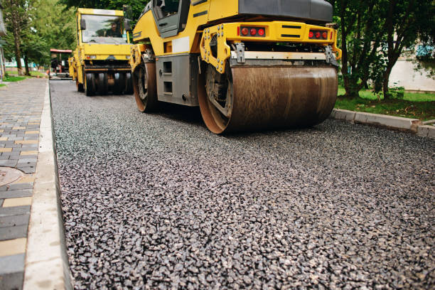 Best Professional Driveway Pavers  in Groesbeck, OH